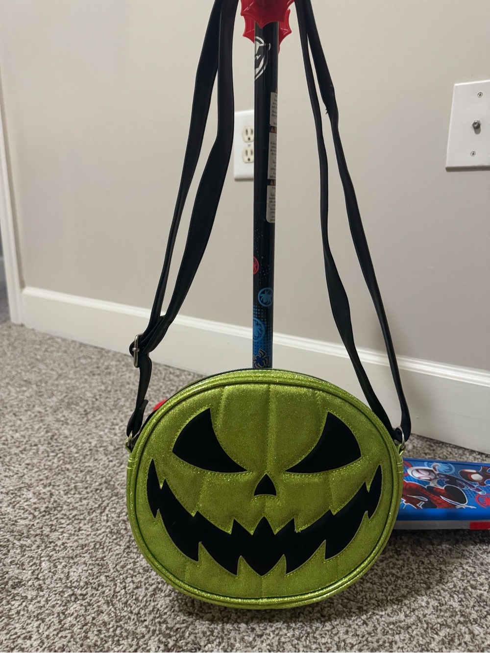 Pumpkin Kult Glitter Jack-O'-Lantern Crossbody Bag - two faced